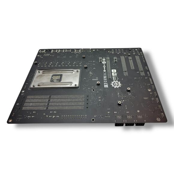 MSI 970 GAMING, AM3+, AMD Motherboard (With AMD Chip) - Picture 3 of 3